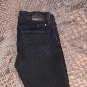 Lucky jeans